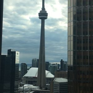 Meet your Posher, Joyce